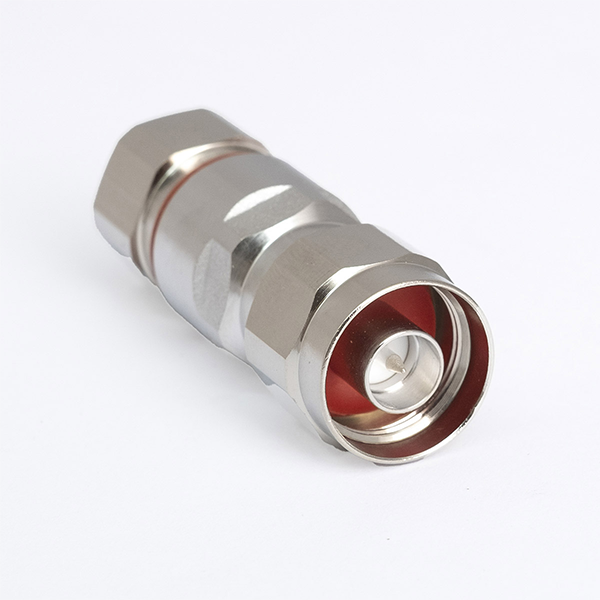 N Type male Connector